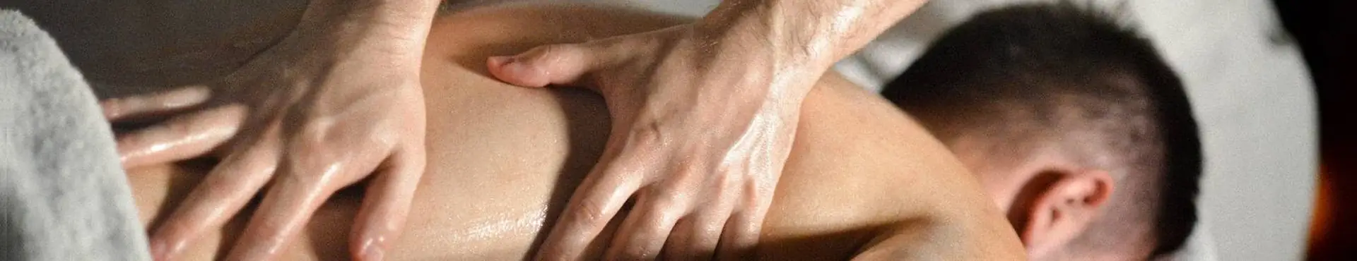 Masaža leđa u salonu Oh My Goodness Massage